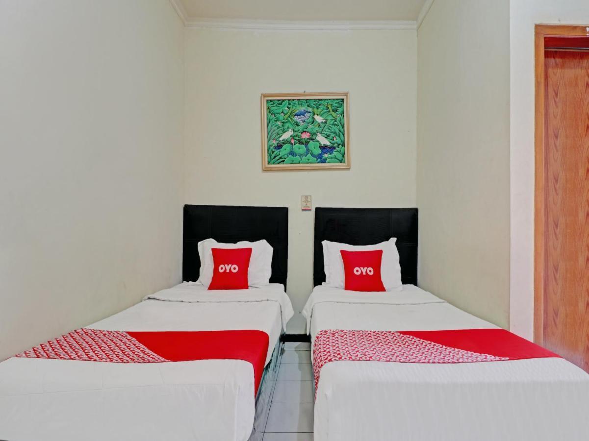 Capital O 90407 Wisma Bahtera Hotel Cirebon Extérieur photo